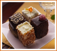 Petitfours2_1
