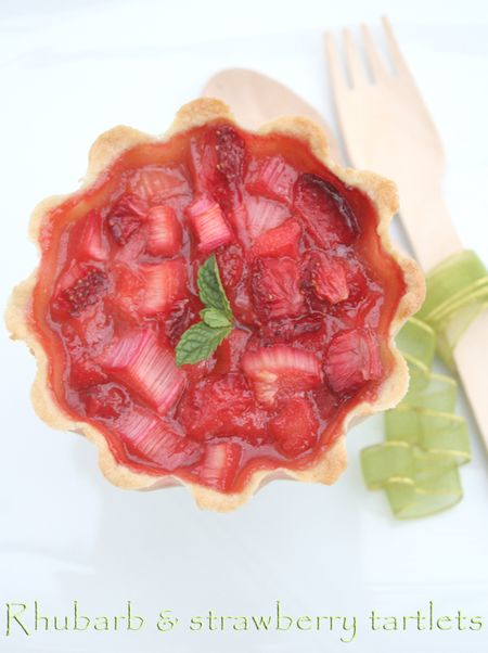 Post image for Rhubarb strawberry and ginger tarts
