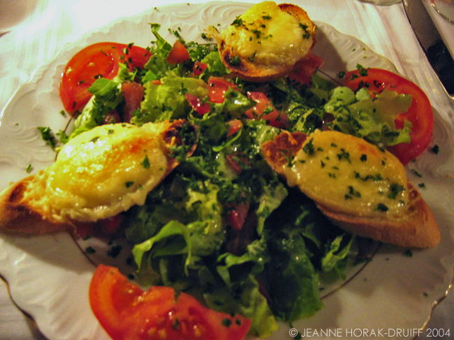 Salade chevre chaud