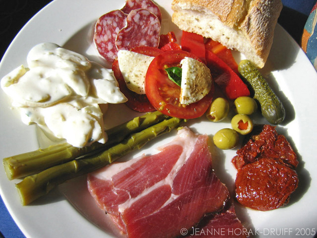 Antipasti platter