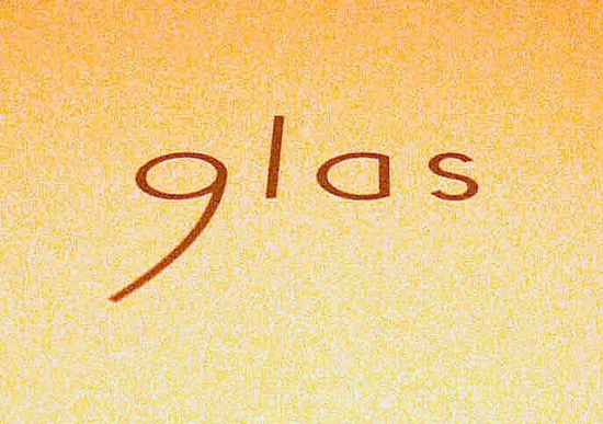 Glas