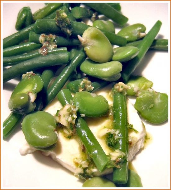 broad-bean-green-bean-mozzarella-salad © Jeanne Horak 2019