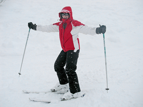 Jeanne skiing on Crot