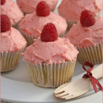 RaspberryWhiteChocolateCupcakes