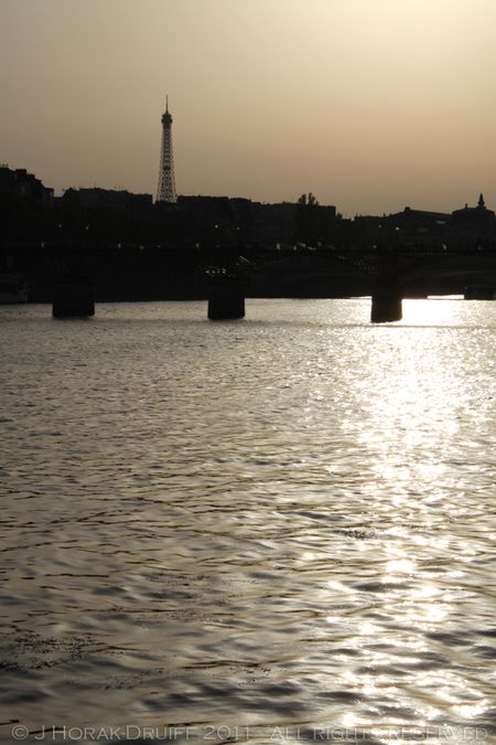 SeineEiffelTowerParis © J Horak-Druiff 2013