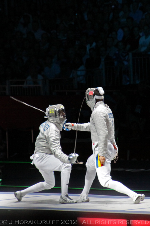 OlympicFencingMatch4