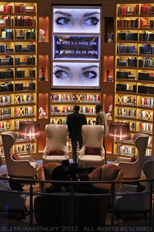 Celebrity Reflection library © J Horak-Druiff 2012