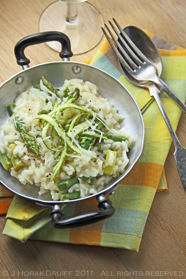 Asparagus lemon mint risotto © J Horak-Druiff 2011