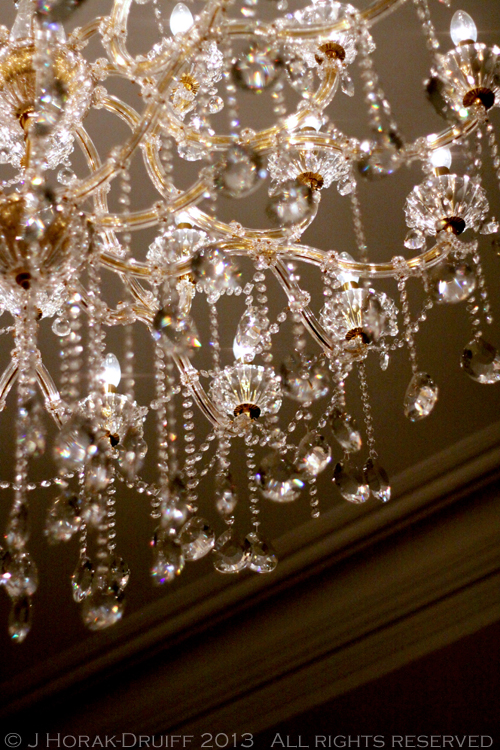 ChiswellStrChandelier © J Horak-Druiff 2013