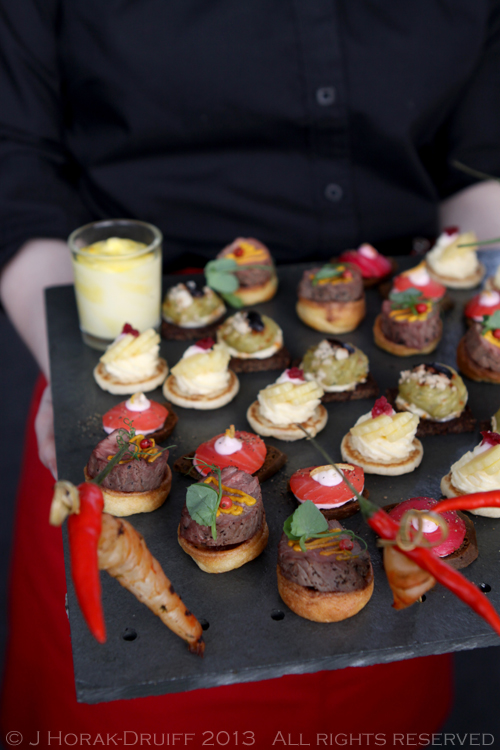 BMWHenleyFestivalCanapes © J Horak-Druiff 2013