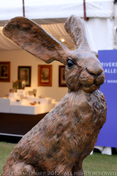 BMWHenleyFestivalRabbitBronze © J Horak-Druiff 2013