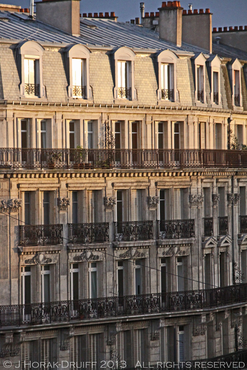 DijonLaClocheViewBuildings © J Horak-Druiff 2013
