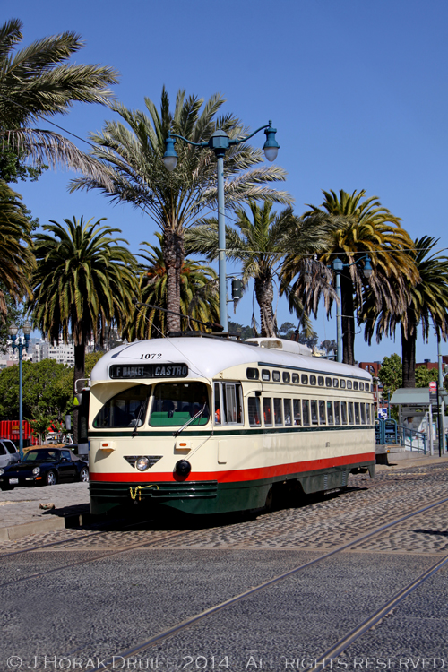 SanFranciscoTram © J Horak-Druiff 2014