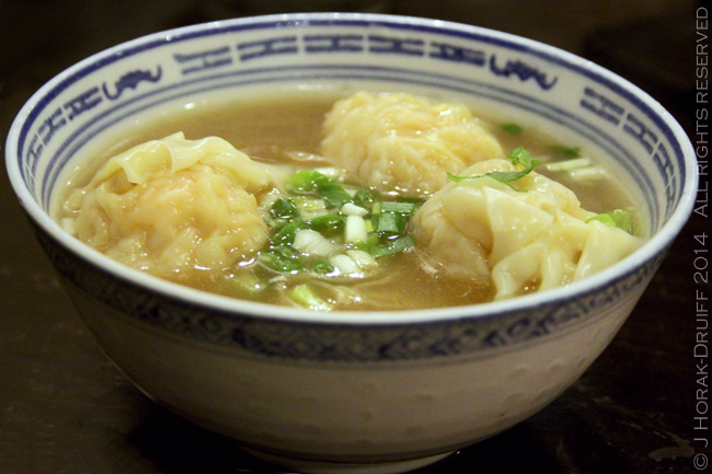 HKfoodietourWontonsoup © J Horak-Druiff 2014