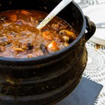 Oxtail and red wine potjie