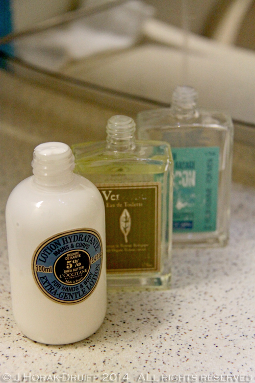 Singapore Airlines Business Class Toiletries