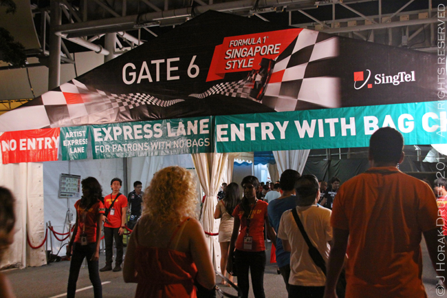 Gate f1