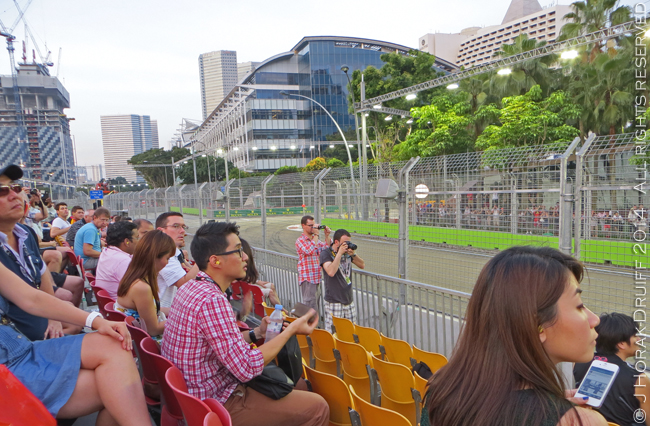 SingaporeF1Grandstand2 © J Horal-Druiff 2014