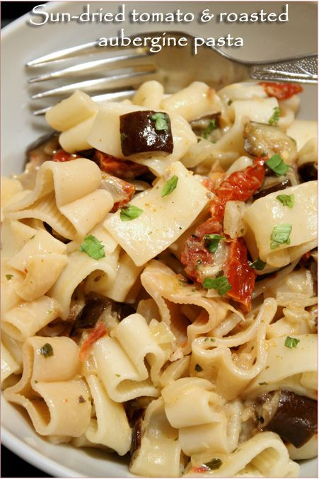 SunDriedTomatoAuberginePasta