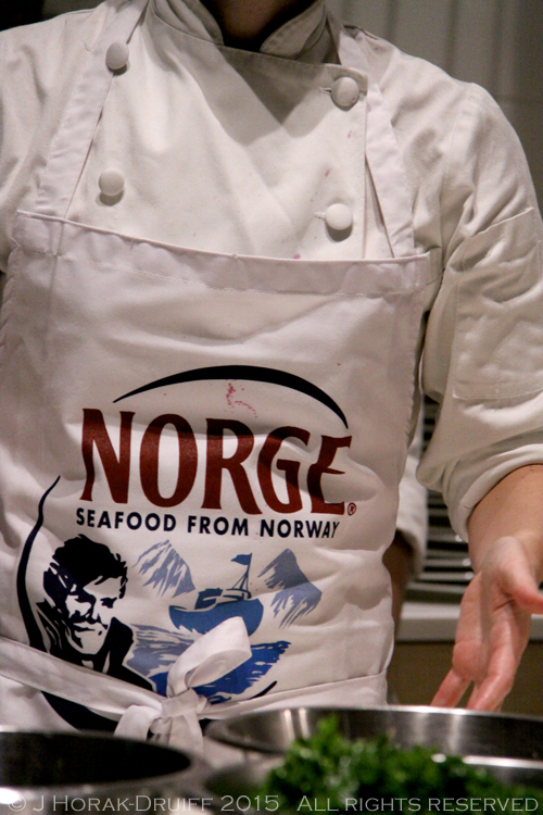 NorwaySeafoodApron