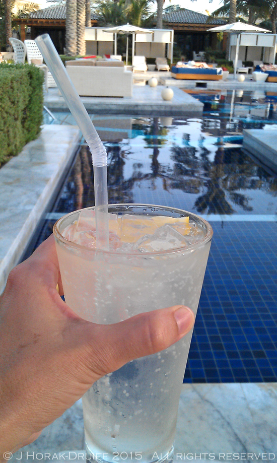 O&OPalmPoolsideDrink