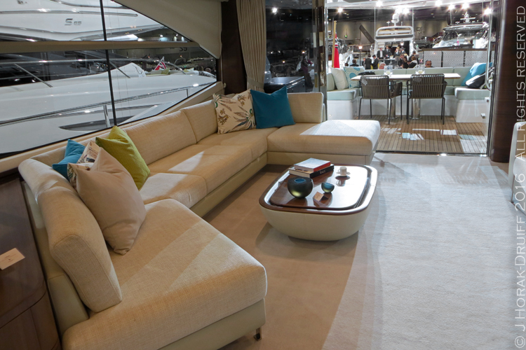 London-Boat-Show-Princess75-Lounge