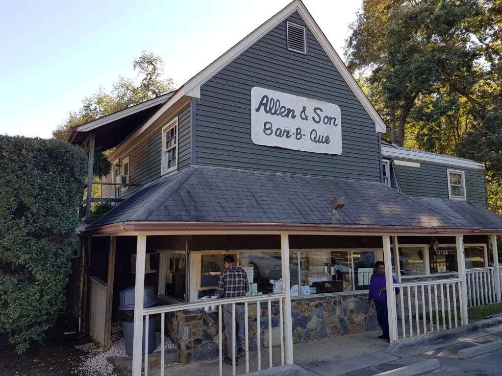 bbq-allen-son-pittsboro-outside