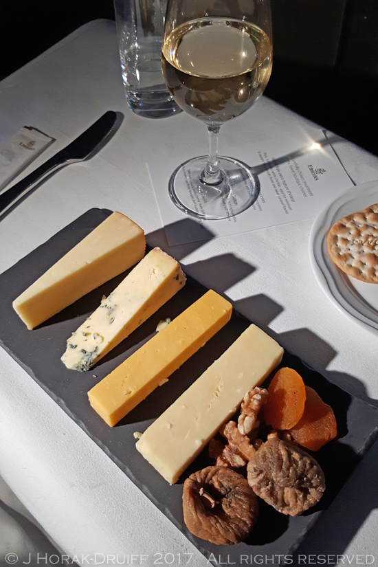 Emirates-Business-Class-Cheese