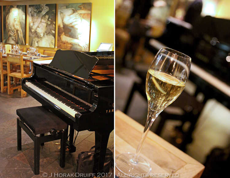 High-Timber-piano-champagne