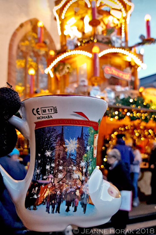 Basel-Christmas-Market-gluhwein 