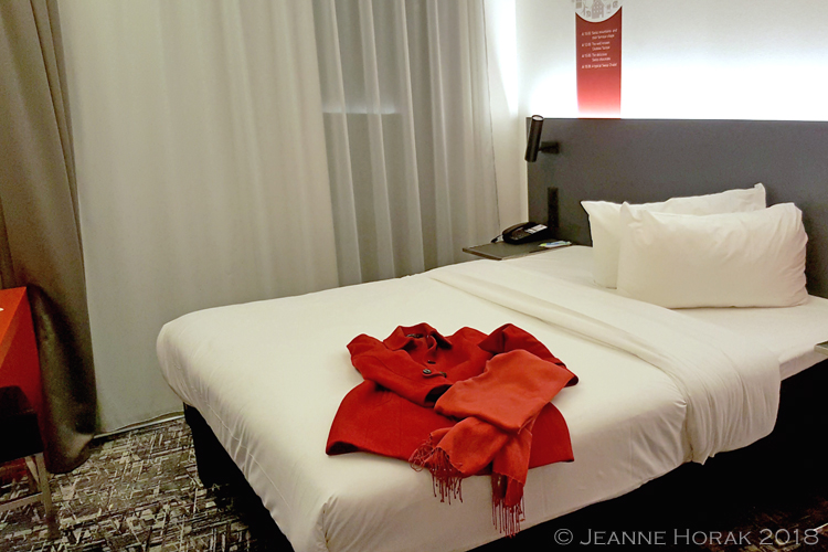 Basel-Ibis-Styles-Bedroom