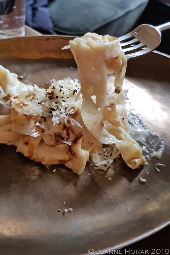 Caractere-cacio-e-pepe2 