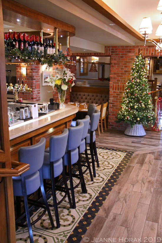 Foyle-Hotel-Bar