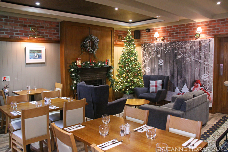 Foyle-Hotel-Lounge