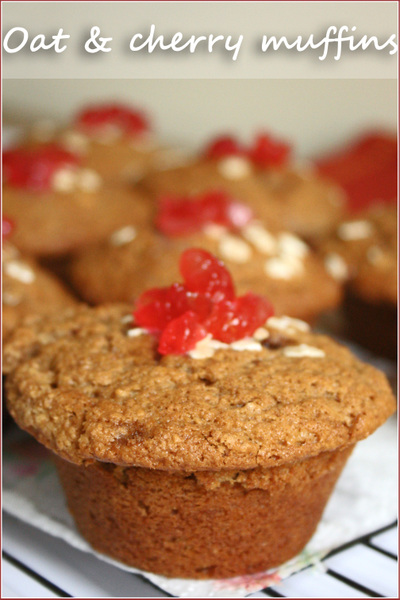oat-cherry-muffins