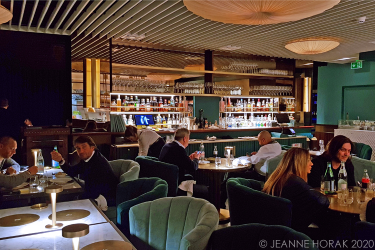 IT restaurant main dining area